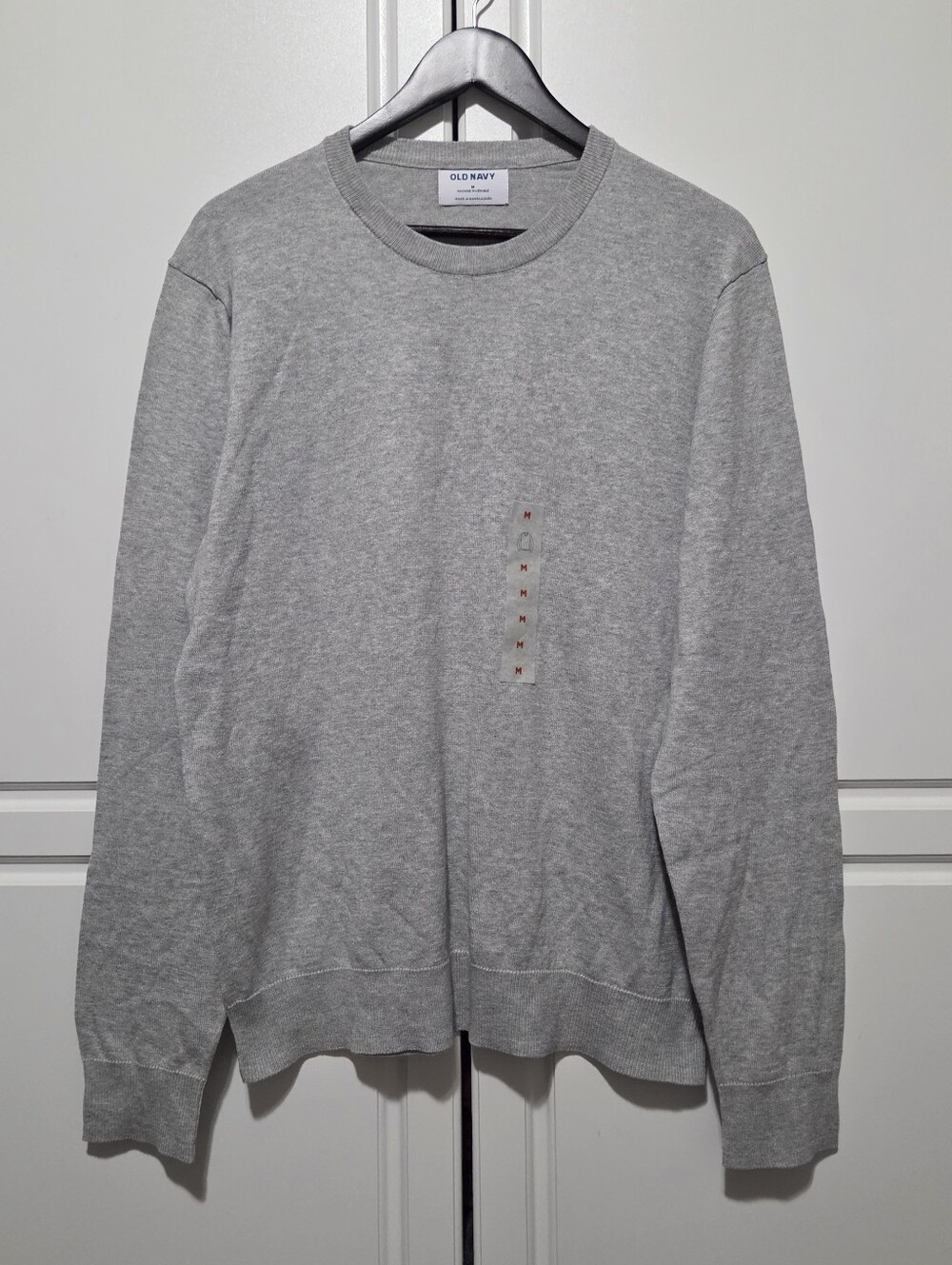 NWOT Old Navy Mens Light Heather Gray Lightweight Soft PullOver Crewneck Sweater